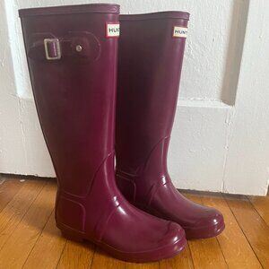 Hunter Tall Gloss Rain Boots w/ fleece socks size US 7/ EU 38